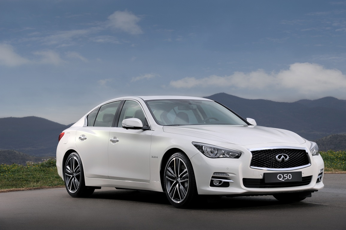 Infiniti Q50 2013-1.jpg